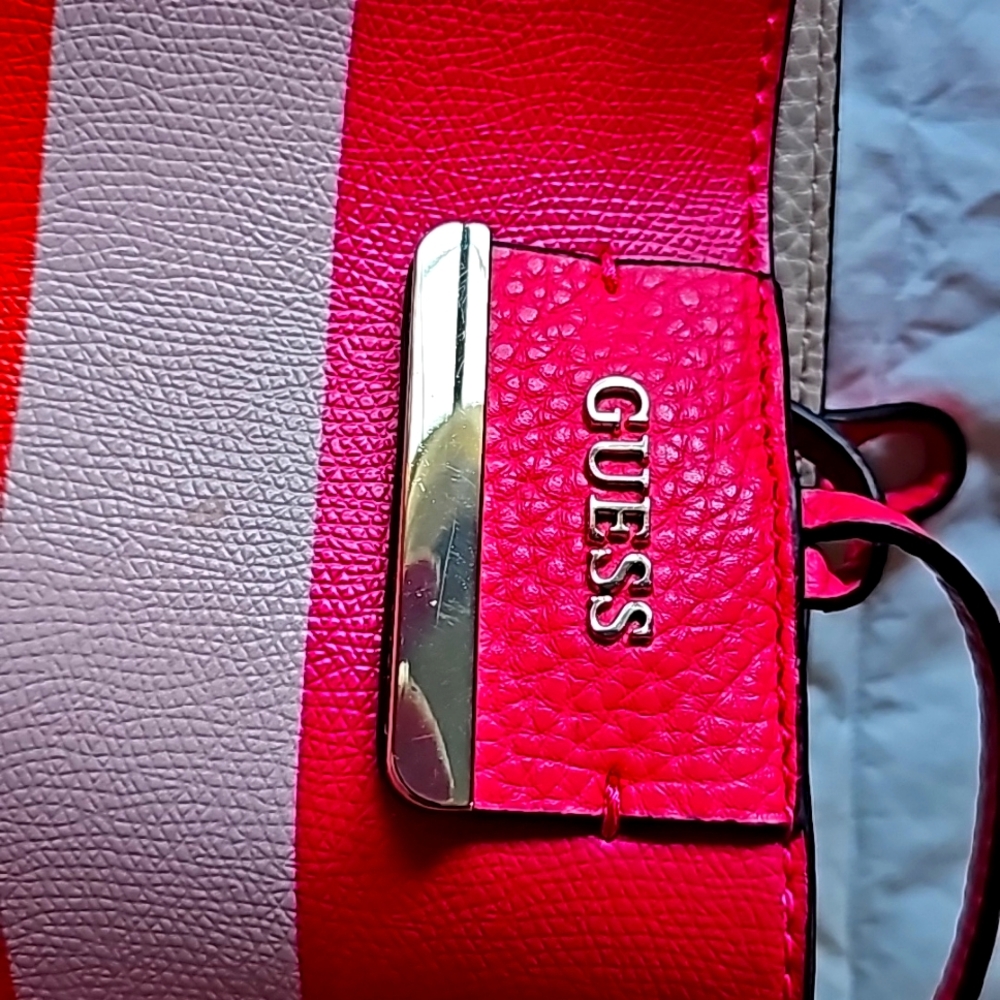 Guess pocketbook with insert